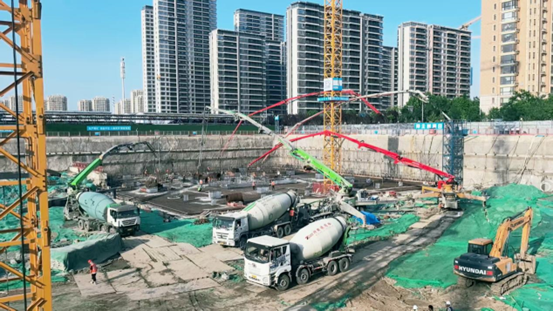 31小時(shí)，7000方！特固德商砼圓滿完成中建二局跨國(guó)區(qū)域總部集聚區(qū)項(xiàng)目1#樓筏板混凝土供應(yīng)任務(wù)